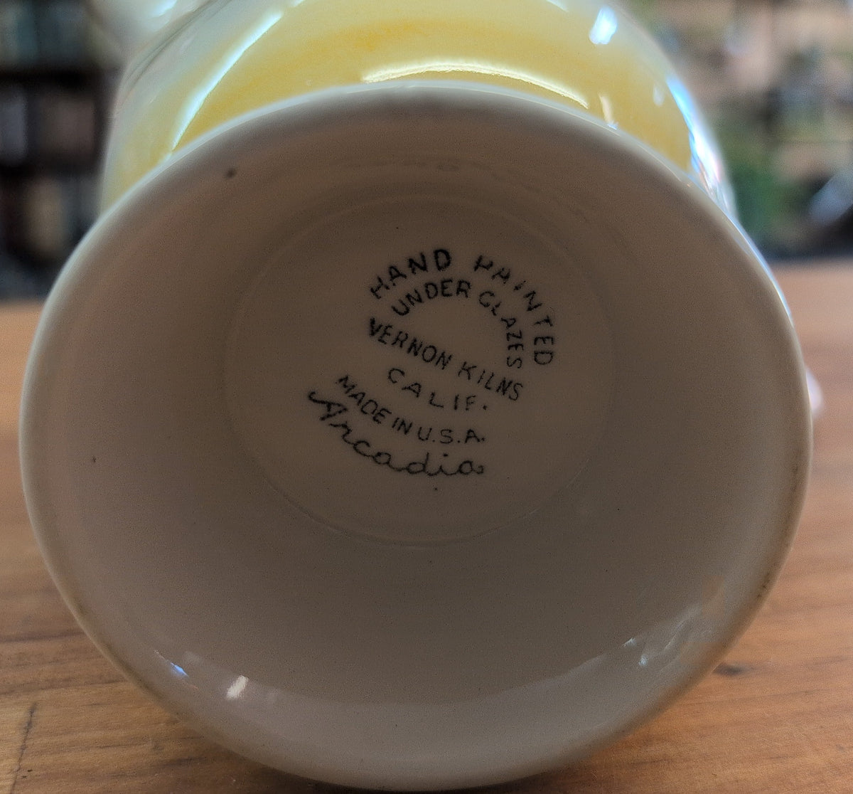 Vernon Kilns 'Arcadia' pattern ceramic coffee or tea pot. Made in USA